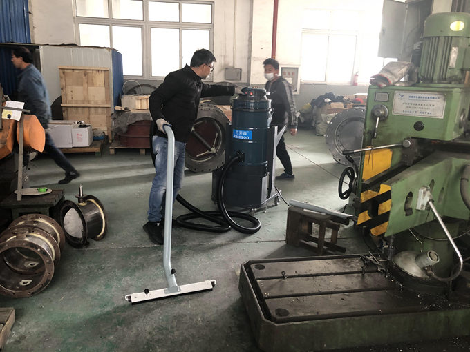 工业吸尘器用久了吸力减弱